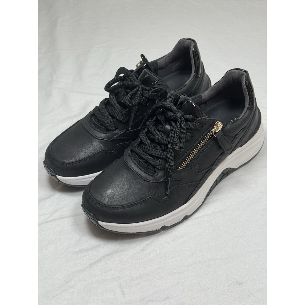 Women's Black Sneakers Size 7.5 Side Zipper Casual Walking Comfort Shoes Lace Up